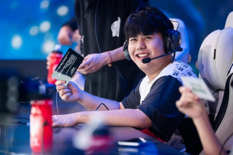 竞技和成就 竞技和成就