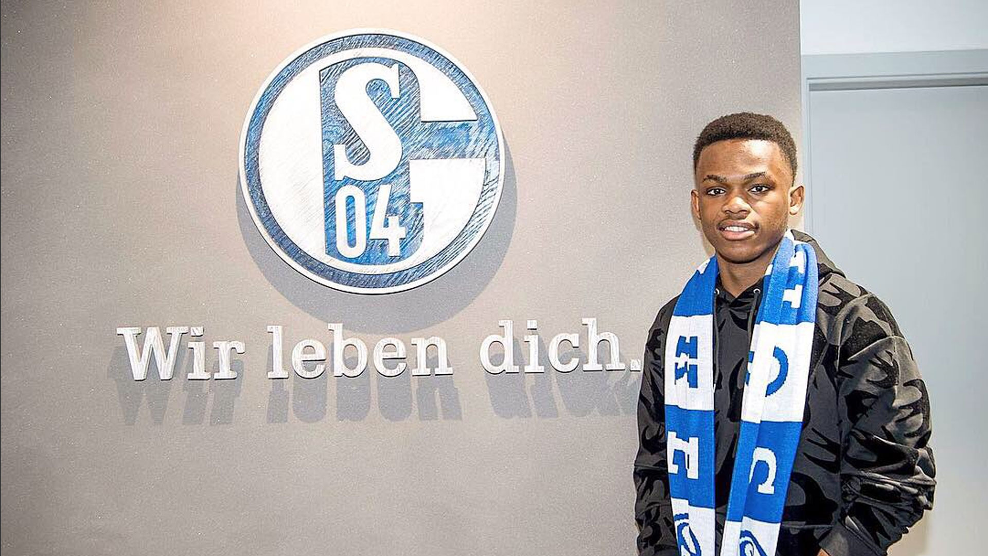 结束比赛 结束比赛