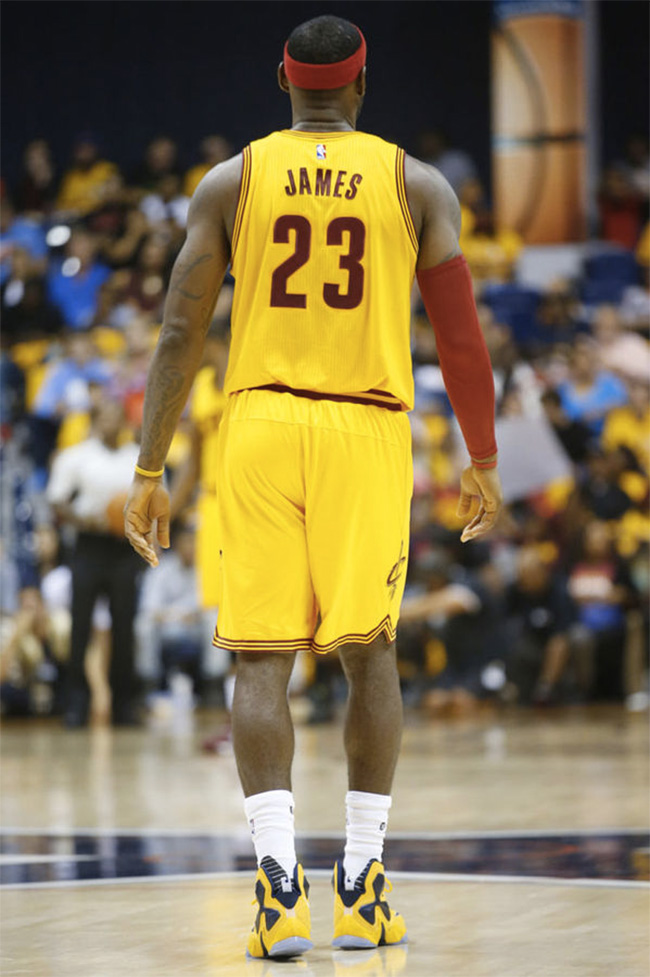 务维度看 务维度看